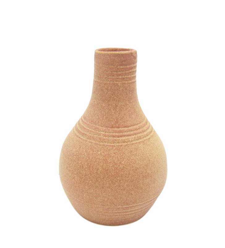 Pichet en terre cuite fait main au tour, artisanal, demi-litre Pichet en terre cuite fait main au tour, artisanal, demi-litre