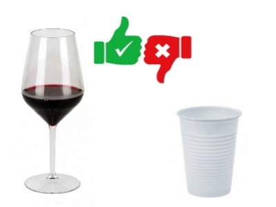 Reusable plastic glasses vs disposable glasses
